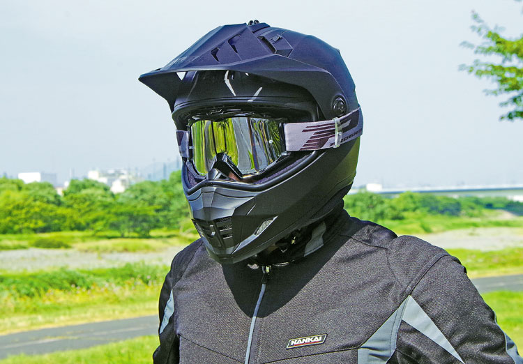ゼニスYX-6ヘルメット　新品