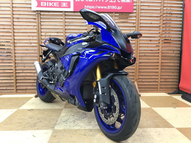 YZF-R1