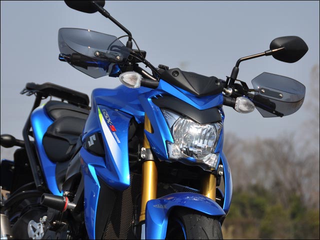 ガイラガントレット スモーク CHIC DESIGN（シックデザイン） GSX-S1000（15年）