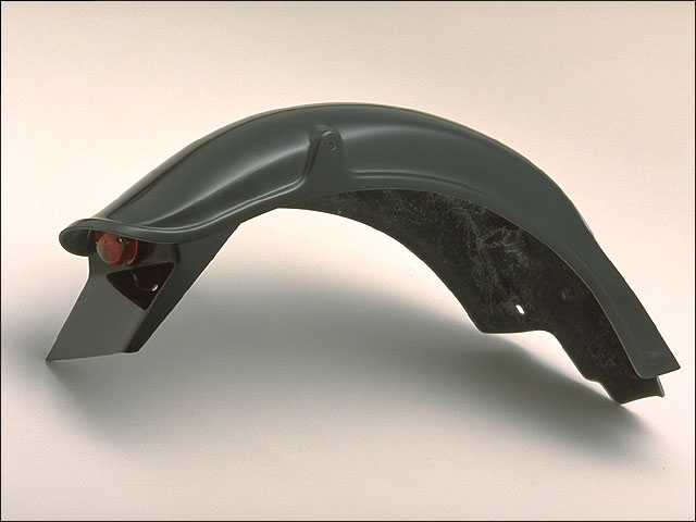 タイプSリアフェンダー  丸形テールランプ&ナンバーベース付き CHIC DESIGN（シックデザイン） SR400（78年〜）