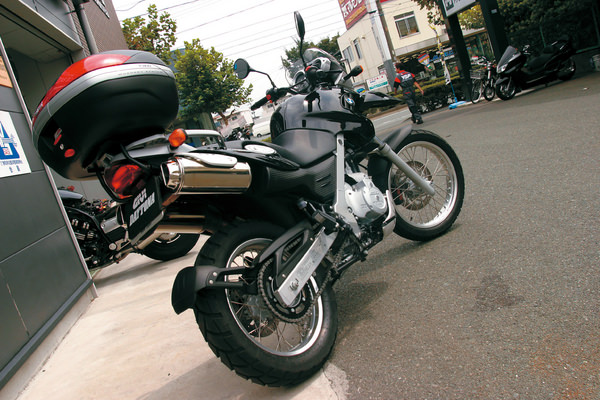 スペシャルラックSR685 GIVI（ジビ） BMW F650GS/GD（04〜07年）