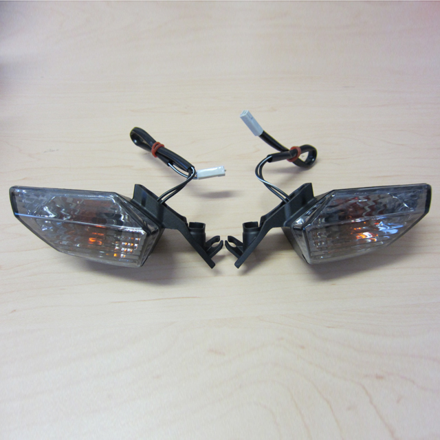 スモークウインカー・レンズセット フロント LEDバルブ付属 ODAX（オダックス） ZX-10R（08〜10年）