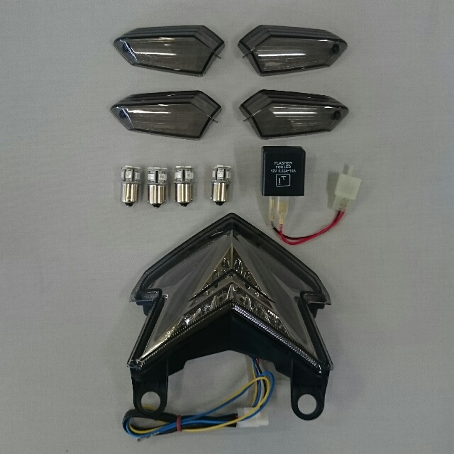 LEDスモークレンズ コンプリートキット（ウインカー・テールランプ） ODAX（オダックス） Z800（13〜16年）