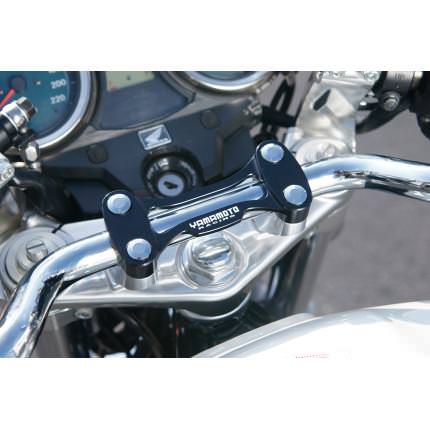 SPEC-A ハンドルクランプ YAMAMOTO RACING（YAMAMOTO（ヤマモトレーシング）） CB1100（10年モデル〜）  [00017-01] - バイク王ダイレクト